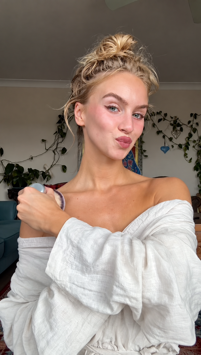 The Glow Brush in use